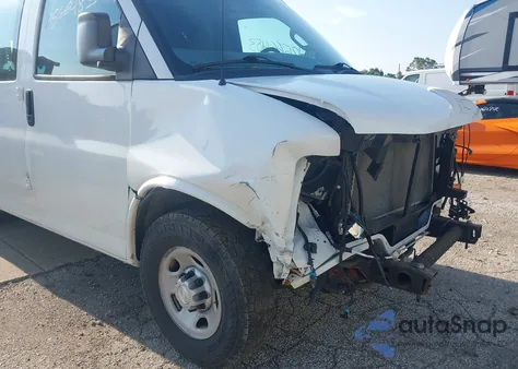 2020 Chevrolet Express Cargo Rwd 2500 Regular Wheelbase Wt from USA, damaged, VIN 1GCWGAFP0L1277861